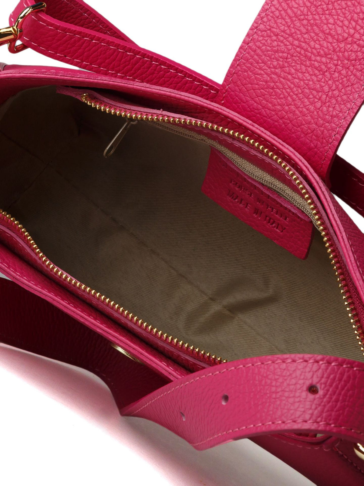 Giulia Monti shoulder bag in Fuchsia - view 4