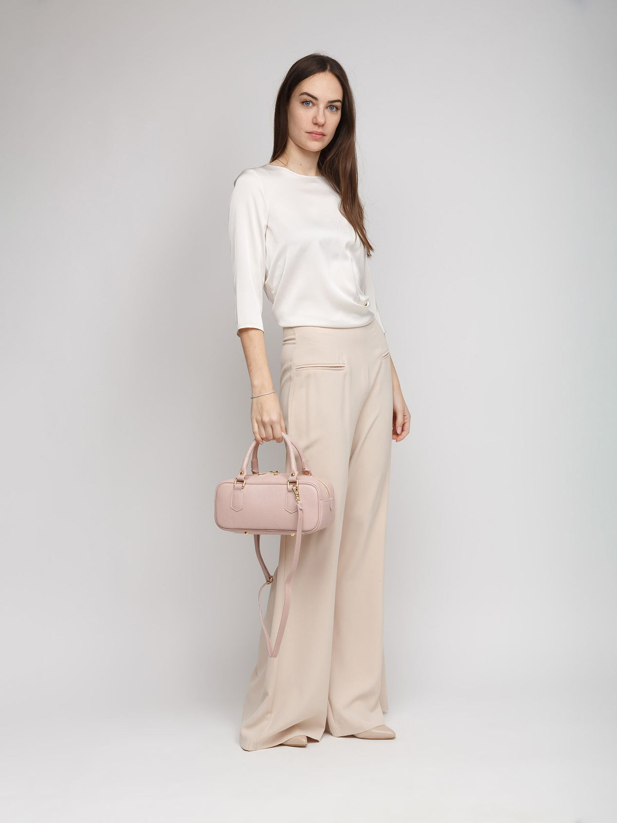 Giulia Monti shoulder bag in Cherokee Rose - view 5