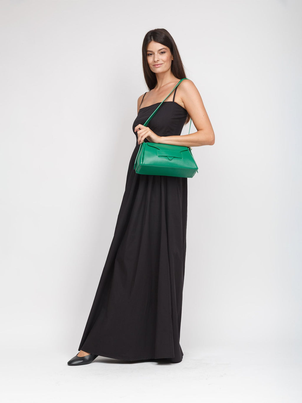 Giulia Monti shoulder bag in Classic Green - view 5