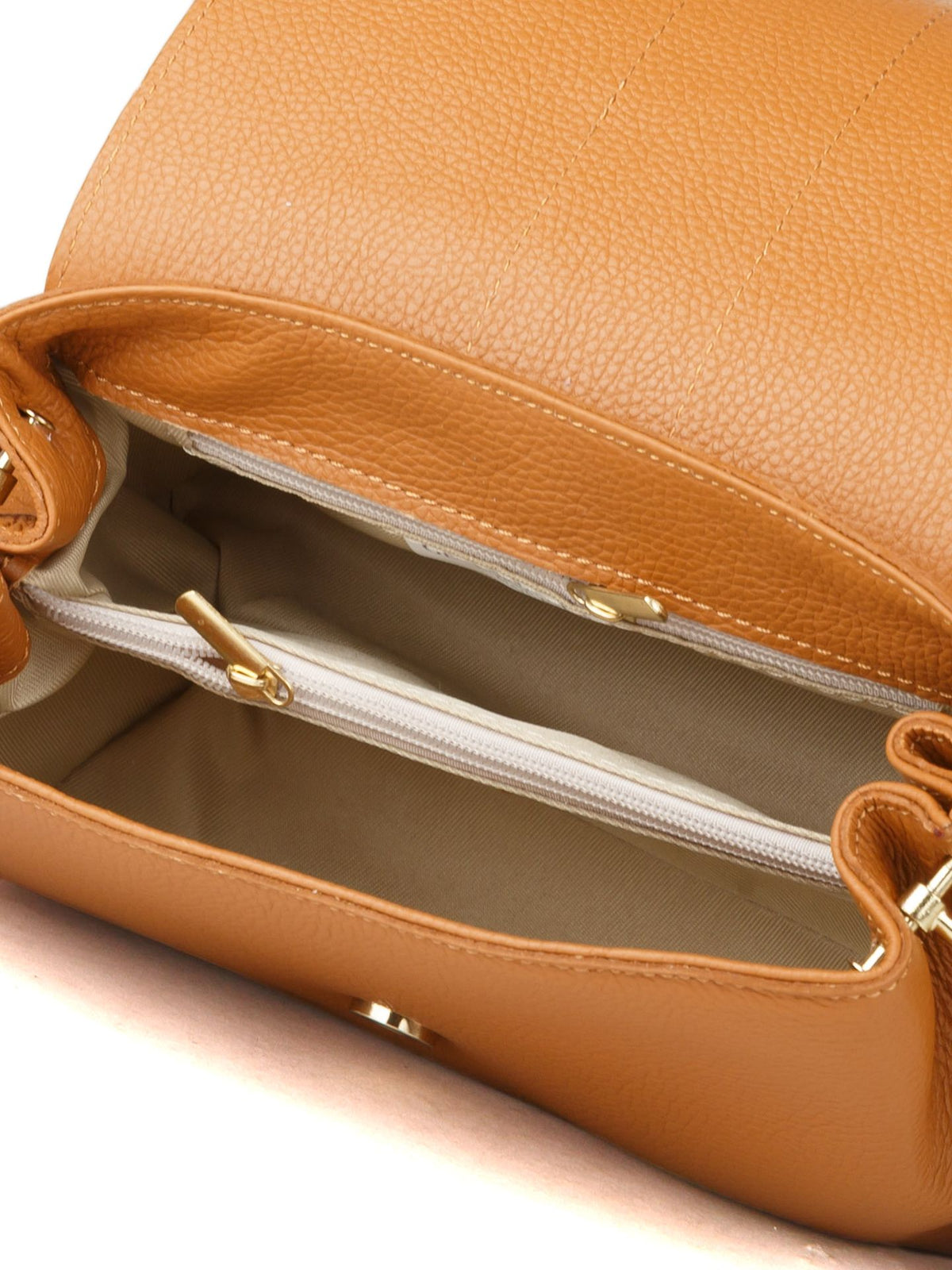 Giulia Monti shoulder bag in Honey - view 4