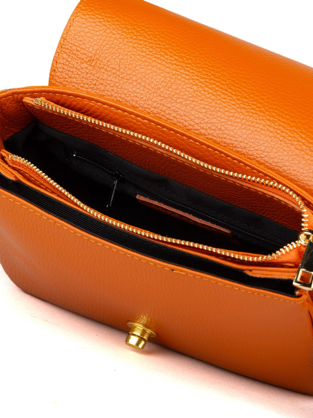 Giulia Monti shoulder bag in Orange - view 4